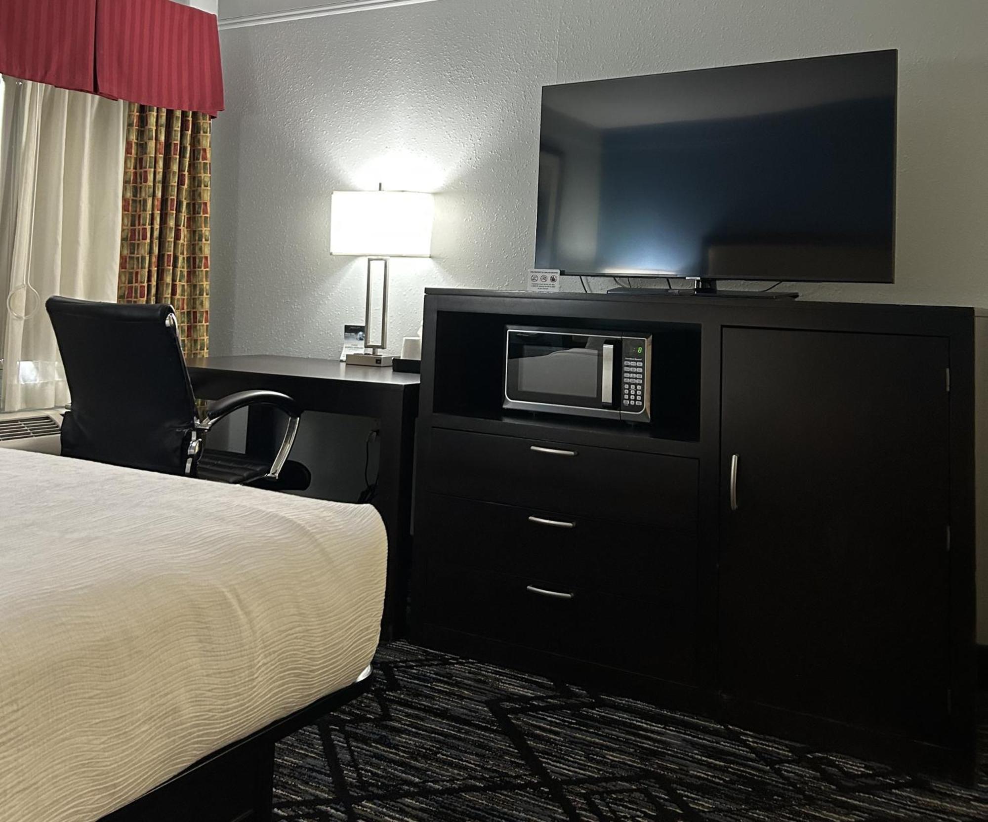 Baymont By Wyndham Hotel 3*