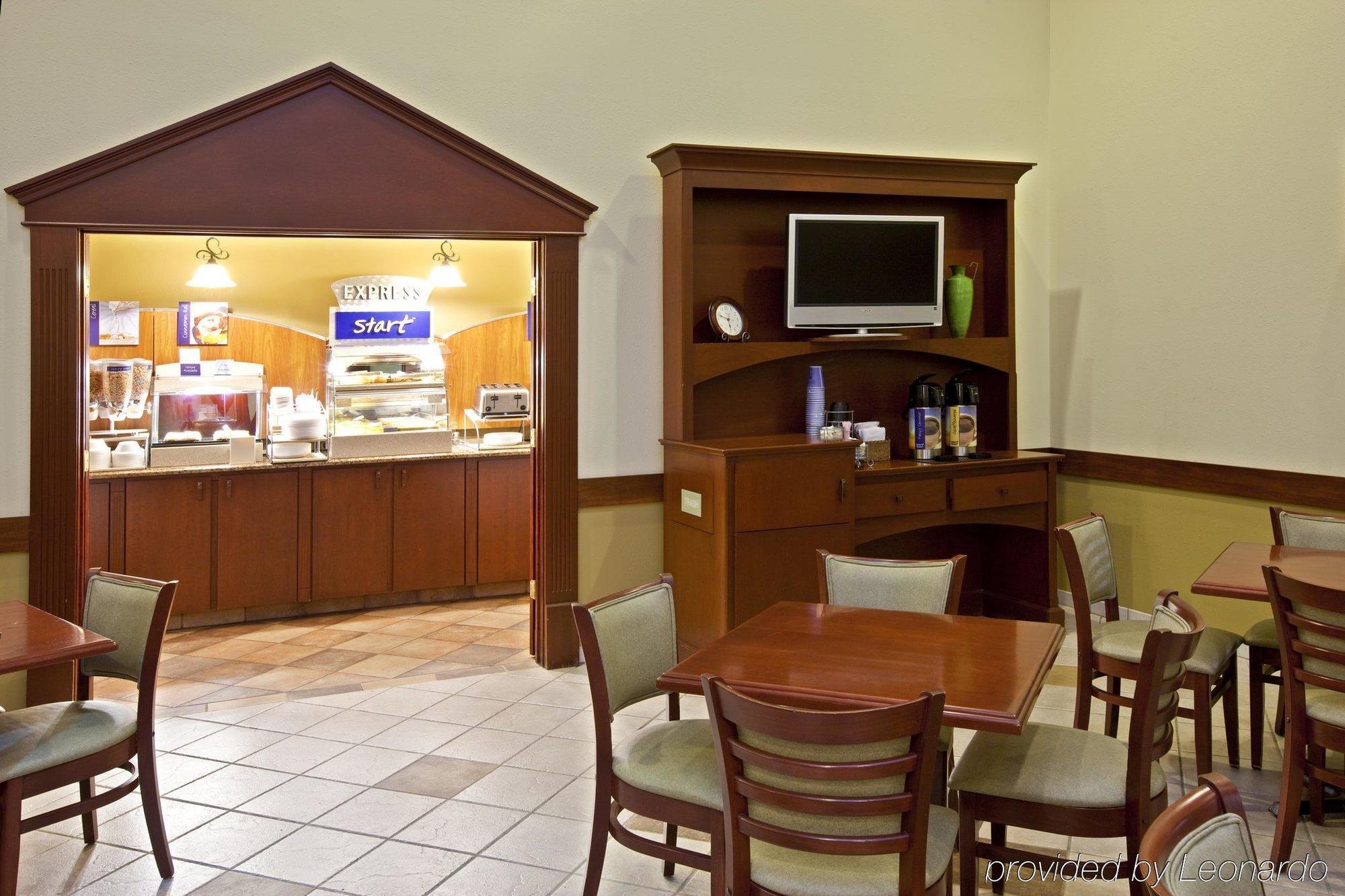 Hotel Baymont By Wyndham Litchfield